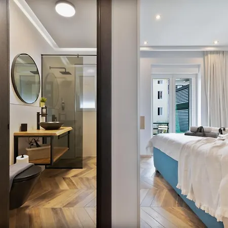 فندق مبيت وإفطار West Coast Deluxe 4*