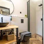 West Coast Deluxe 4*